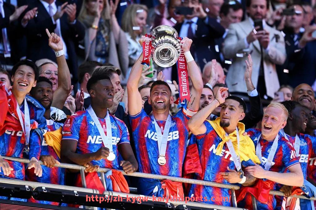 ky开云-本赛季意甲各球队阵容名单及战术体系分布